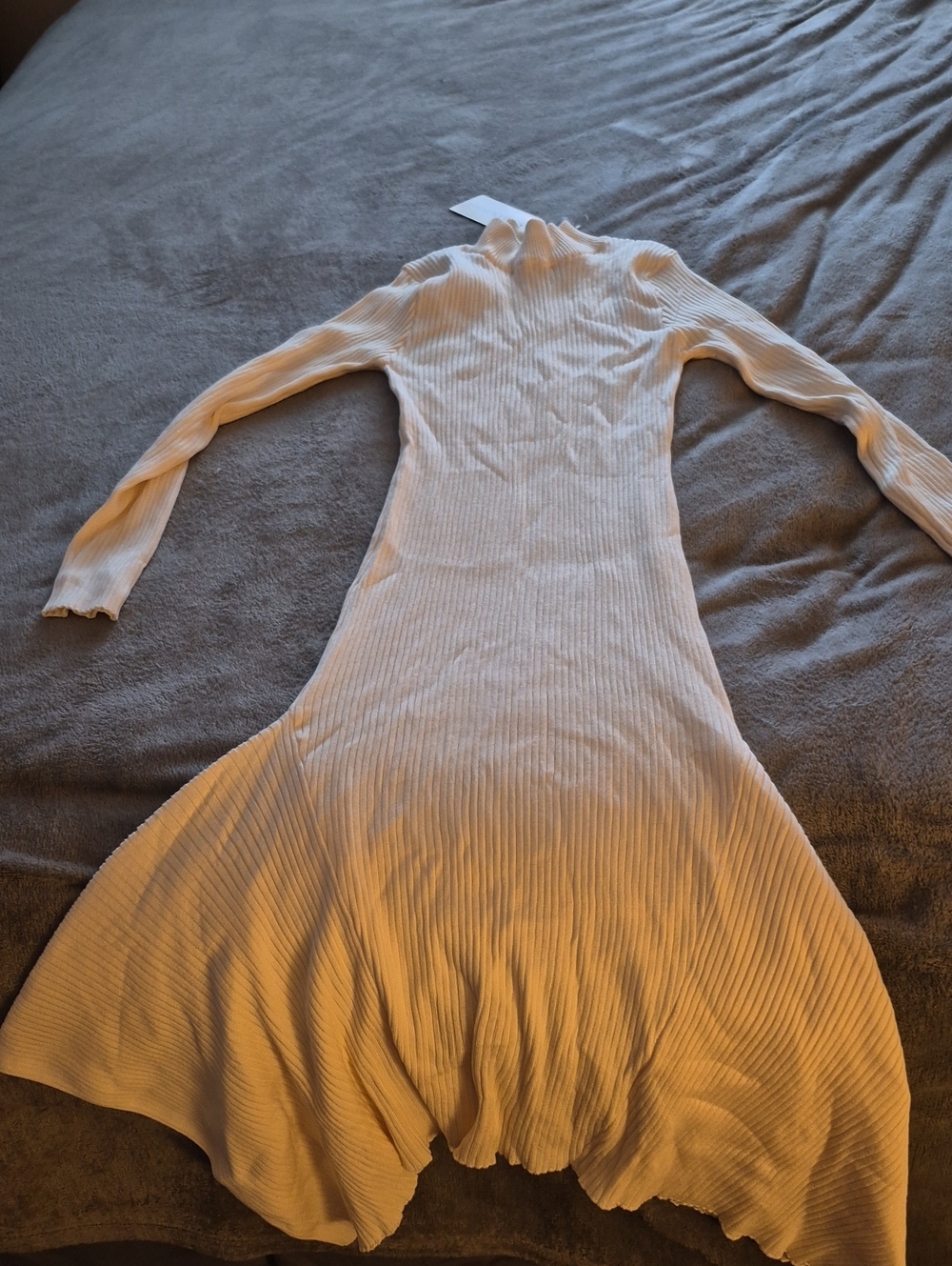 Women’s Cream Ribbed Long-Sleeve Midi Dress